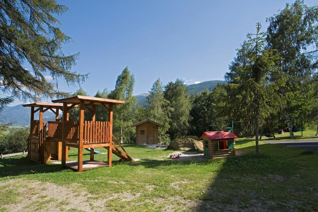 Hotel Thuinerwaldele Випитено Экстерьер фото