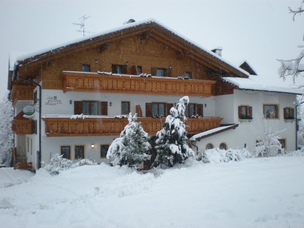 Hotel Thuinerwaldele Випитено Экстерьер фото